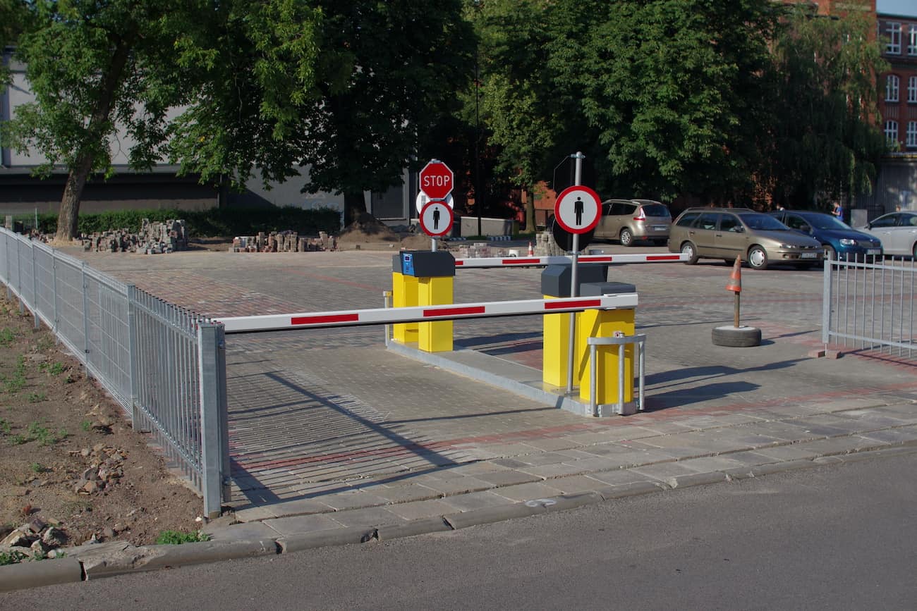 puerta de barrera de estacionamiento de automóviles